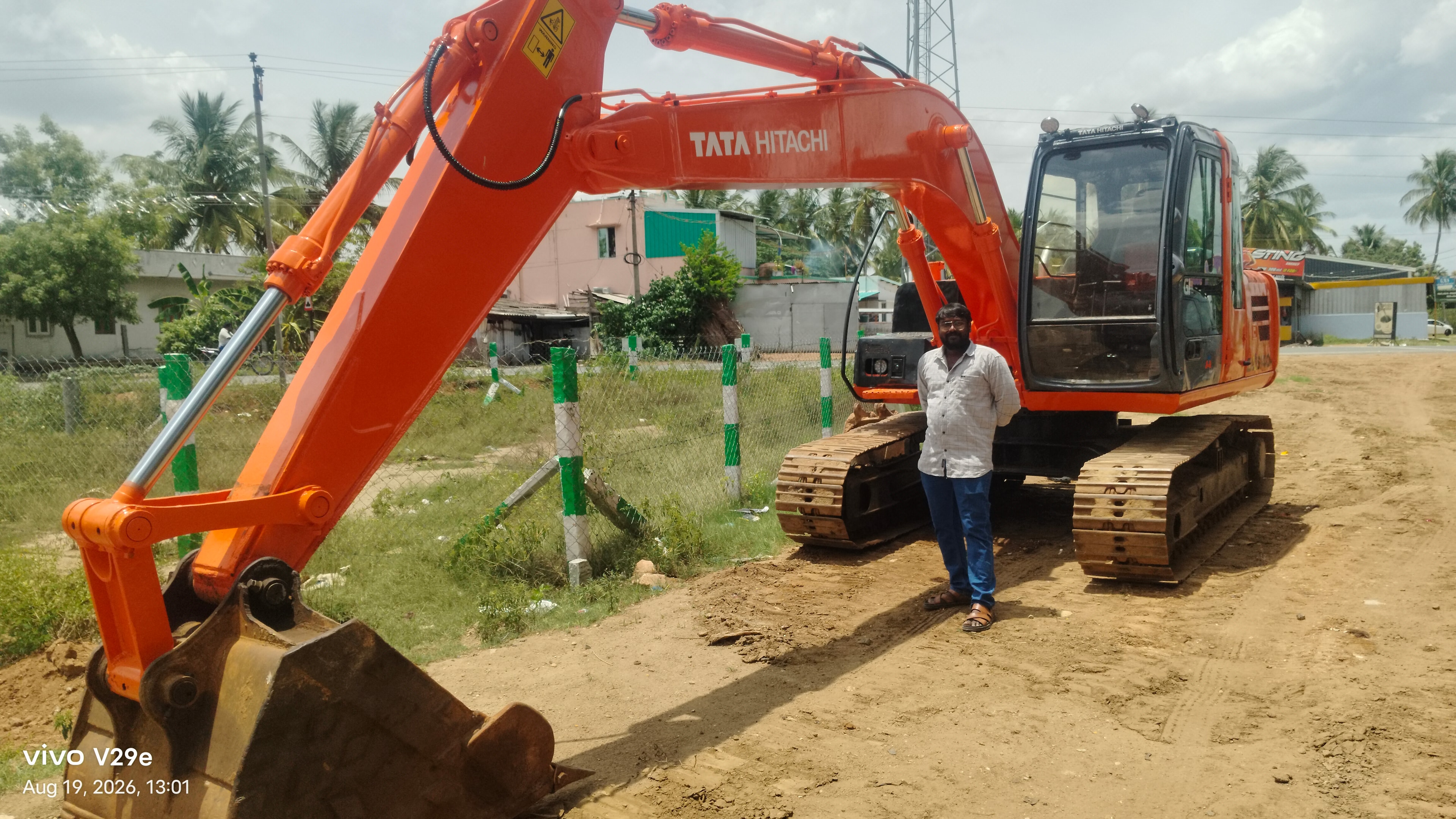 Ponthamarai Earthmovers team at quarry site